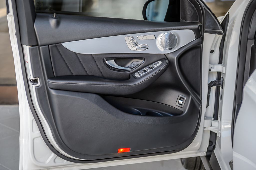 2019 Mercedes-Benz GLC GLC 300 4MATIC Coupe - 23053289 - 48
