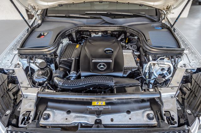 2019 Mercedes-Benz GLC GLC300 4MATIC COUPE - NAV - BACKUP CAM - BLUETOOTH - GORGEOUS - 23053289 - 16