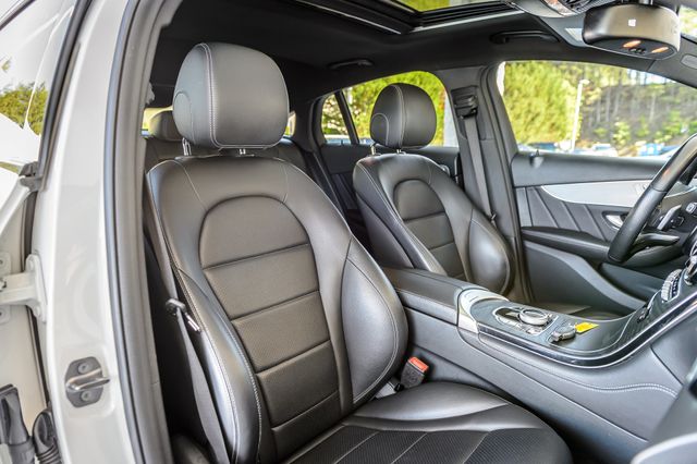 2019 Mercedes-Benz GLC GLC300 4MATIC COUPE - NAV - BACKUP CAM - BLUETOOTH - GORGEOUS - 23053289 - 40