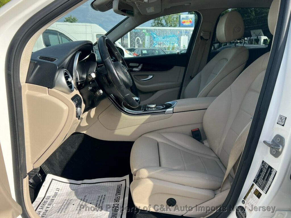 2019 Mercedes Benz GLC 300 4MATIC photo 20