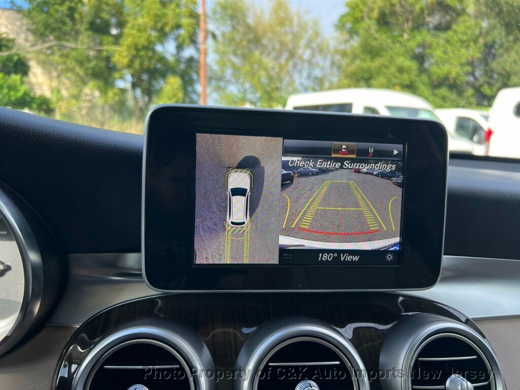 2019 Mercedes Benz GLC 300 4MATIC photo 29