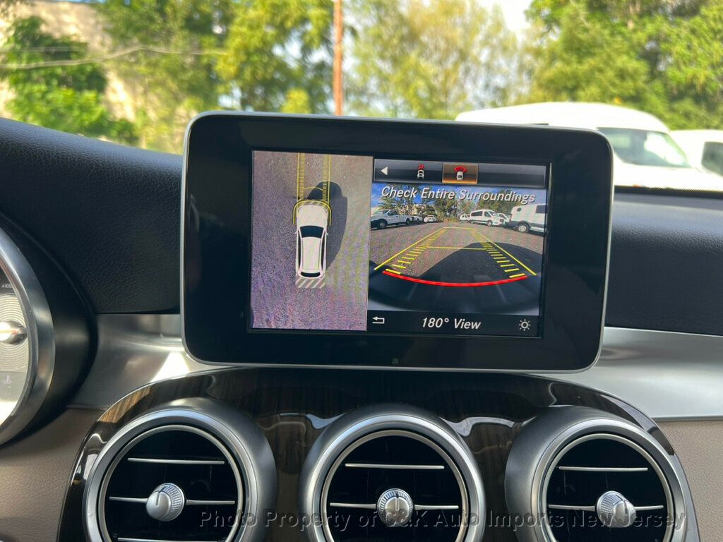 2019 Mercedes Benz GLC 300 4MATIC photo 30