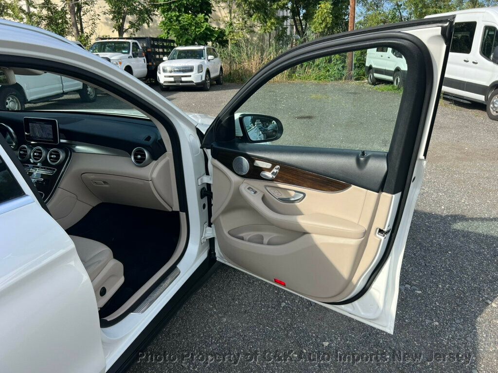 2019 Mercedes Benz GLC 300 4MATIC photo 36