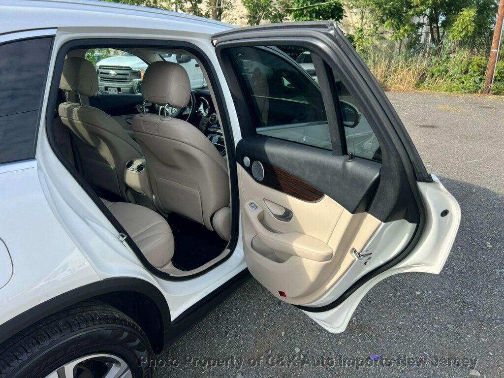 2019 Mercedes Benz GLC 300 4MATIC photo 41