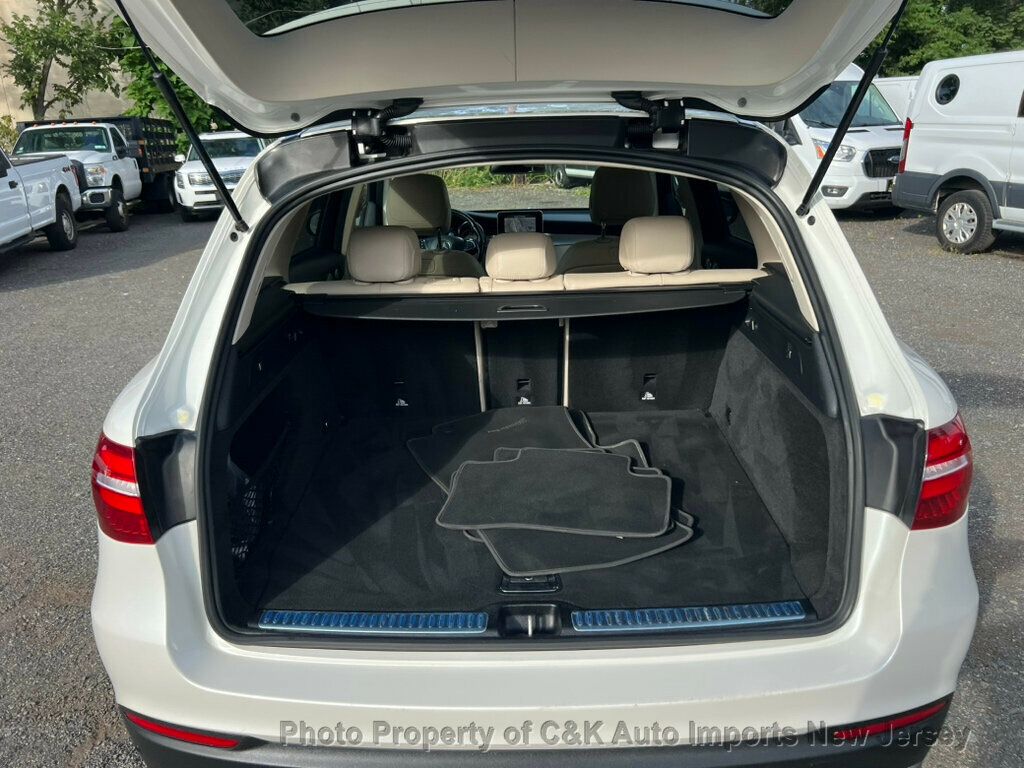 2019 Mercedes Benz GLC 300 4MATIC photo 50