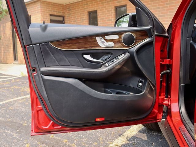 2019 Mercedes-Benz GLC GLC 300 4MATIC PREMIUM AMG LINE NIGHT PKG - 23054168 - 27