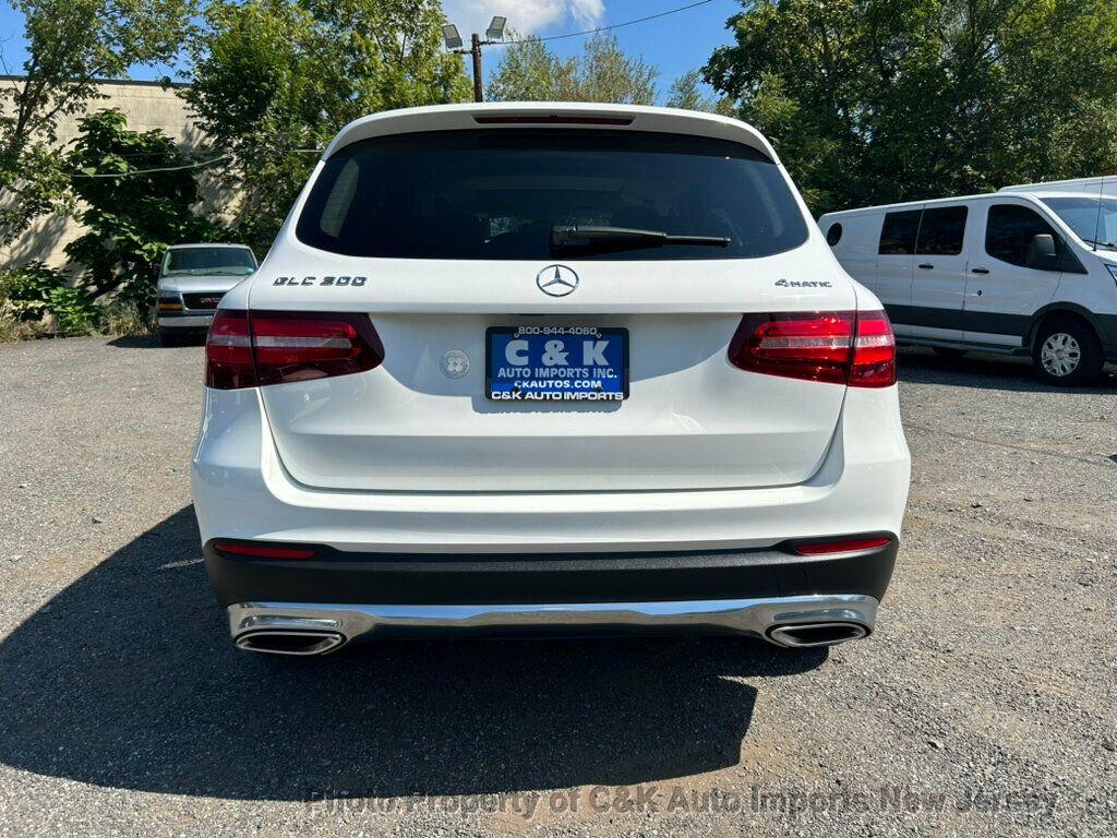 2019 Mercedes Benz GLC 300 4MATIC photo 10