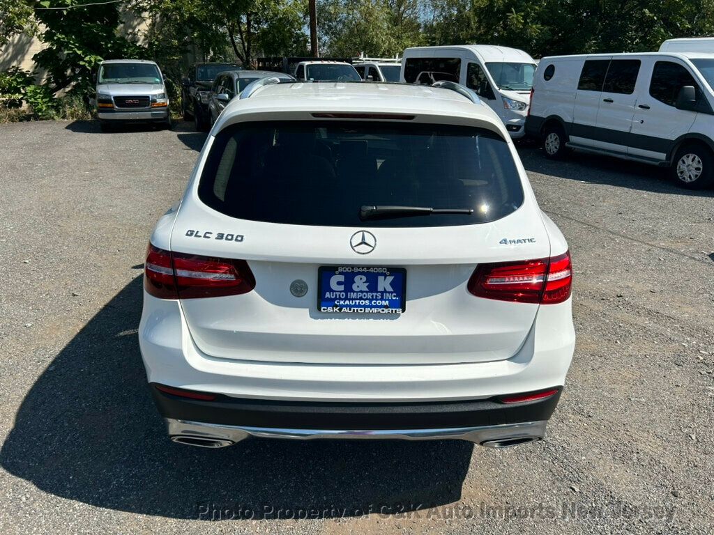 2019 Mercedes Benz GLC 300 4MATIC photo 11