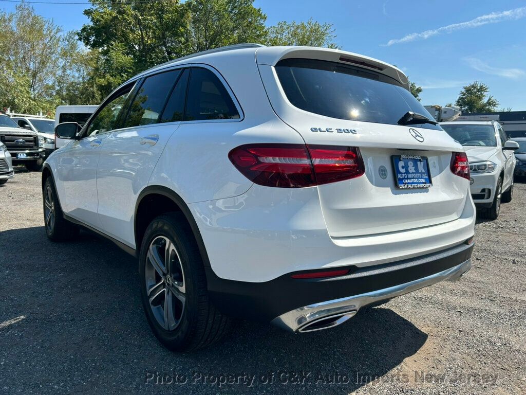 2019 Mercedes Benz GLC 300 4MATIC photo 12
