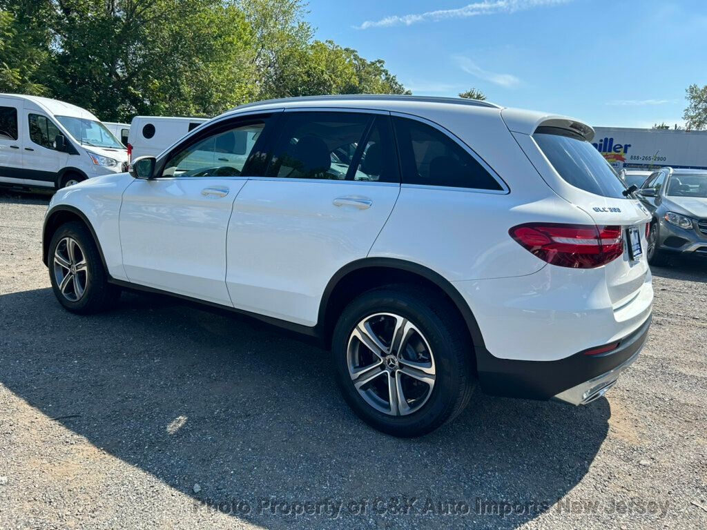 2019 Mercedes Benz GLC 300 4MATIC photo 14