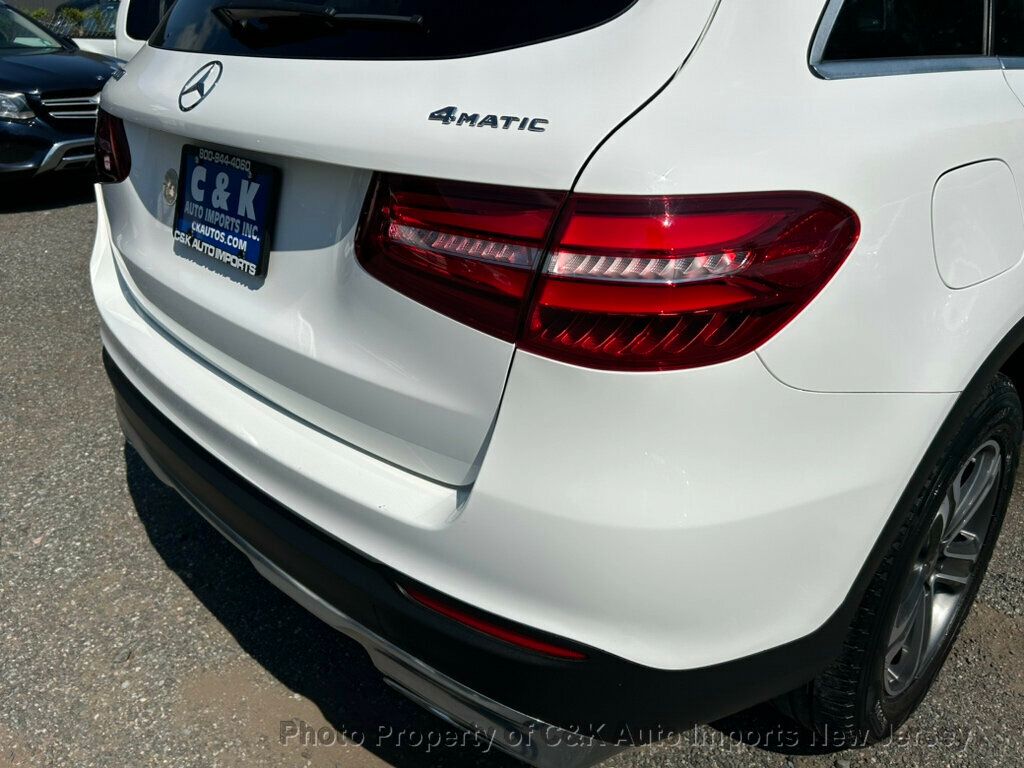 2019 Mercedes Benz GLC 300 4MATIC photo 22