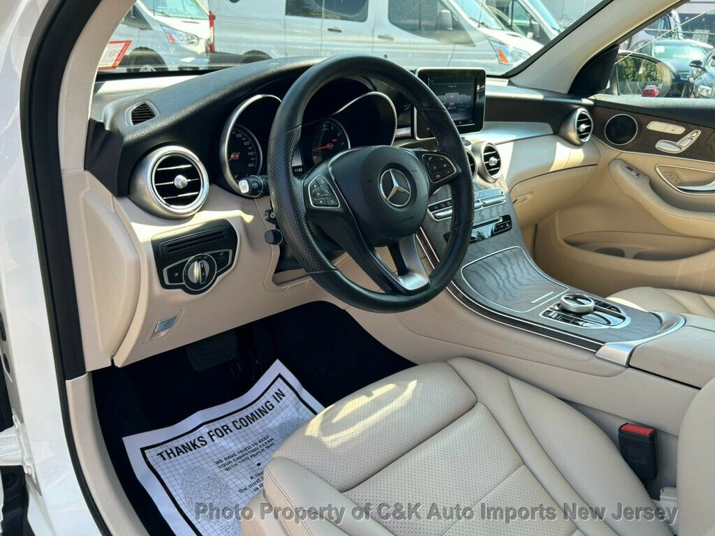 2019 Mercedes Benz GLC 300 4MATIC photo 24
