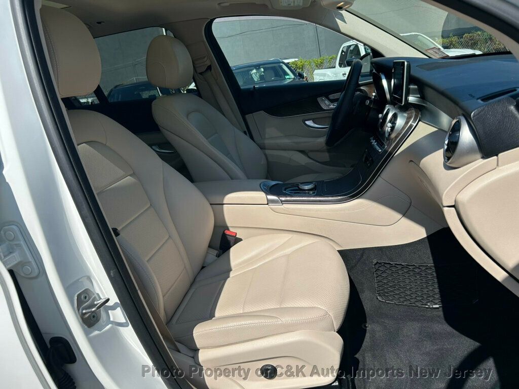 2019 Mercedes Benz GLC 300 4MATIC photo 27