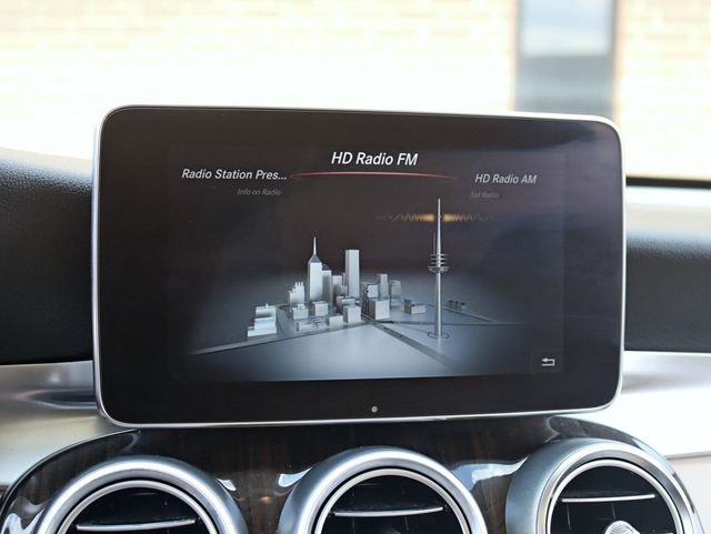 2019 Mercedes-Benz GLC GLC300 4MATIC PREMIUM / PANORAMA / MULTIMEDIA PKG SUV - 23075748 - 17