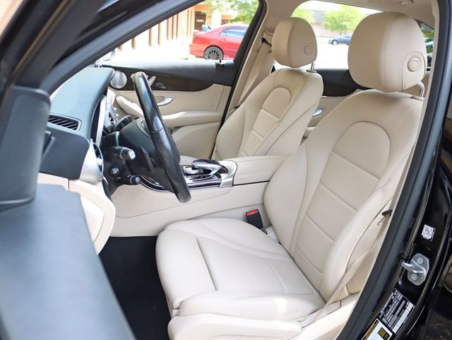 2019 Mercedes-Benz GLC GLC300 4MATIC PREMIUM / PANORAMA / MULTIMEDIA PKG SUV - 23075748 - 22