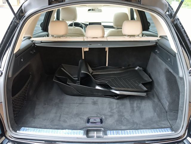 2019 Mercedes-Benz GLC GLC300 4MATIC PREMIUM / PANORAMA / MULTIMEDIA PKG SUV - 23075748 - 32