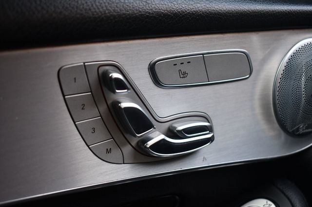 2019 Mercedes-Benz GLC GLC 300 4MATIC SUV - 23049081 - 13