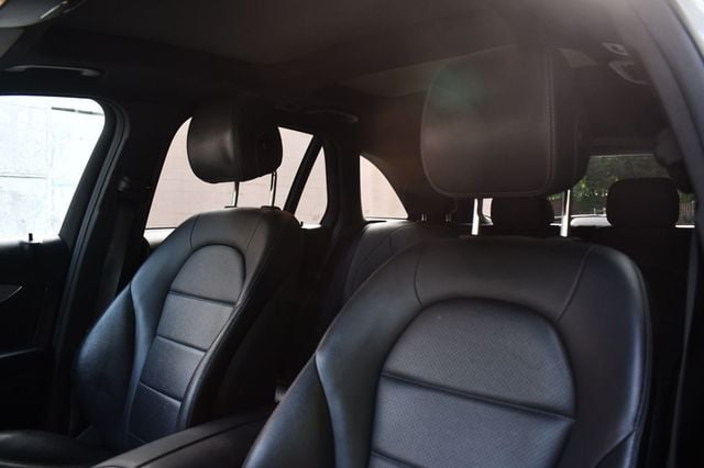 2019 Mercedes-Benz GLC GLC 300 4MATIC SUV - 23049081 - 16