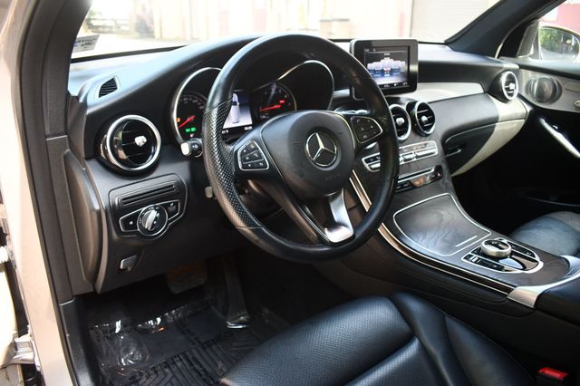 2019 Mercedes-Benz GLC GLC 300 4MATIC SUV - 23049081 - 17