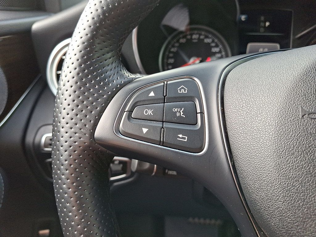 2019 Mercedes Benz GLC 300 4MATIC photo 20