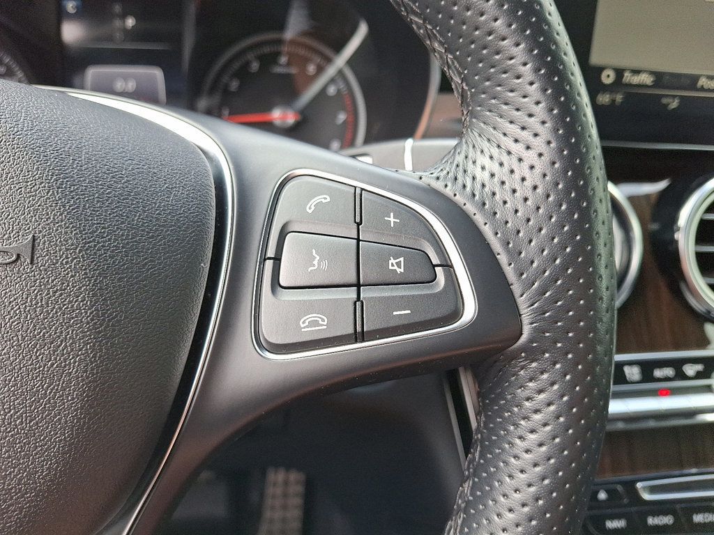 2019 Mercedes Benz GLC 300 4MATIC photo 21