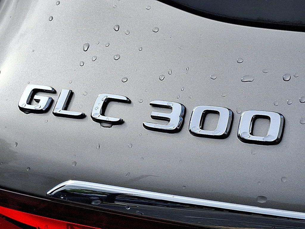 2019 Mercedes Benz GLC 300 4MATIC photo 34