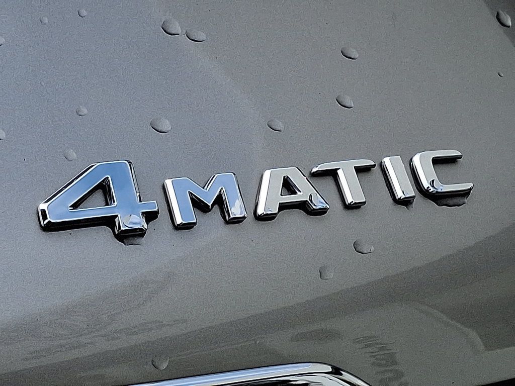 2019 Mercedes Benz GLC 300 4MATIC photo 35