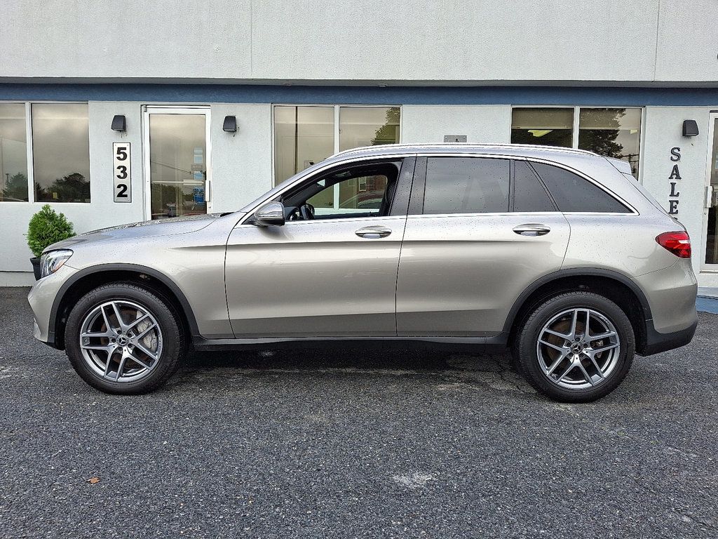 2019 Mercedes Benz GLC 300 4MATIC photo 7