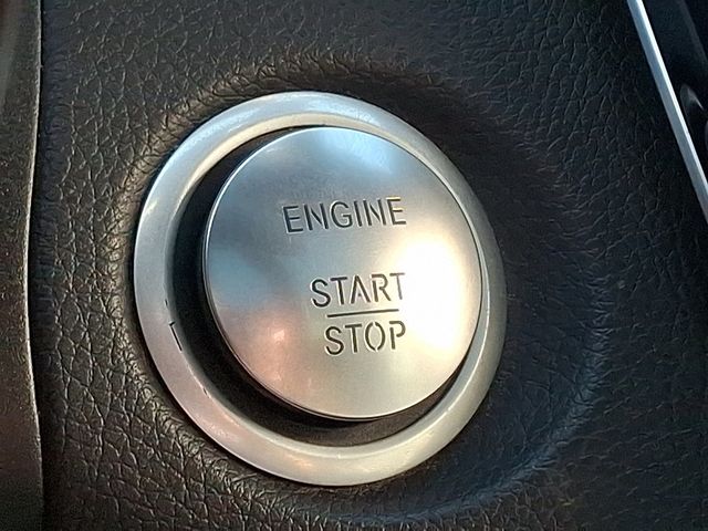 2019 Mercedes-Benz GLC GLC 300 4MATIC SUV - 22910114 - 22