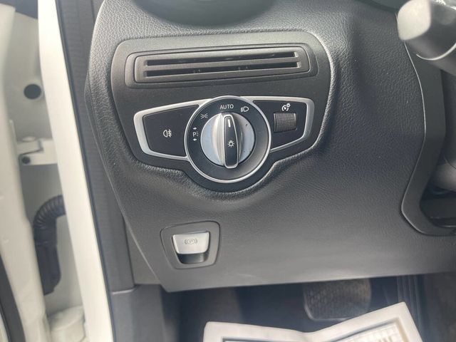 2019 Mercedes-Benz GLC GLC 300 4MATIC SUV - 22633963 - 37