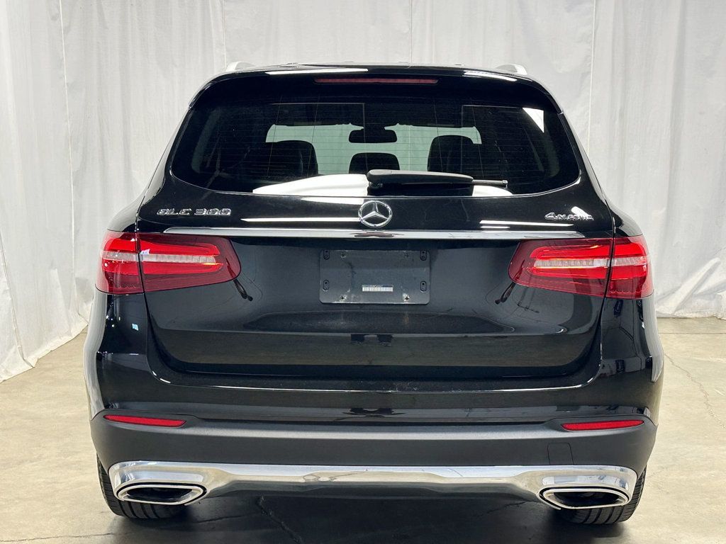 2019 Mercedes-Benz GLC GLC 300 4MATIC SUV - 23088312 - 10