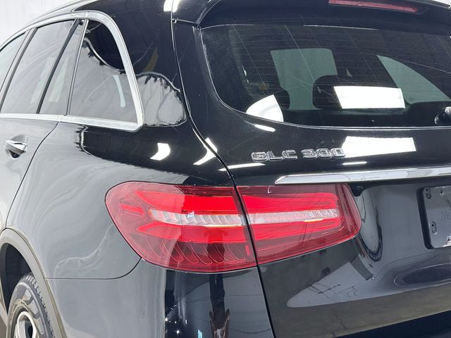 2019 Mercedes-Benz GLC GLC 300 4MATIC SUV - 23088312 - 11