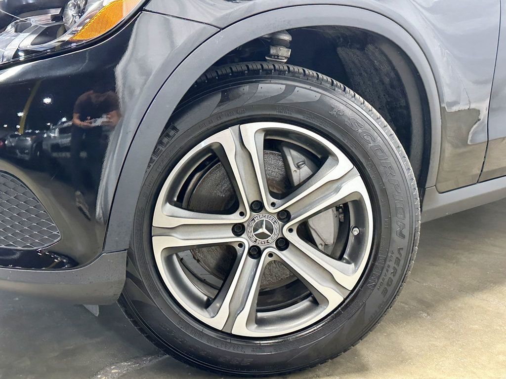 2019 Mercedes-Benz GLC GLC 300 4MATIC SUV - 23088312 - 14