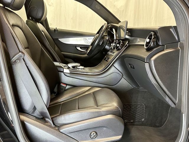2019 Mercedes-Benz GLC GLC 300 4MATIC SUV - 23088312 - 24