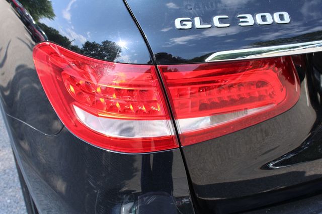 2019 Mercedes-Benz GLC GLC 300 4MATIC SUV - 23045701 - 9