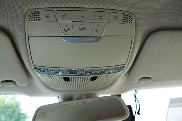2019 Mercedes-Benz GLC GLC 300 4MATIC SUV - 23045701 - 20