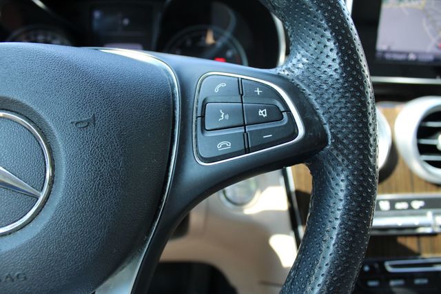 2019 Mercedes-Benz GLC GLC 300 4MATIC SUV - 23045701 - 23
