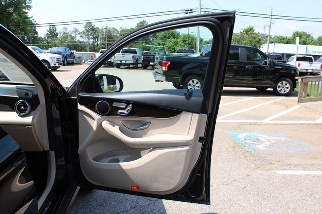 2019 Mercedes-Benz GLC GLC 300 4MATIC SUV - 23045701 - 27