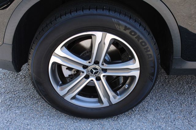 2019 Mercedes-Benz GLC GLC 300 4MATIC SUV - 23045701 - 33