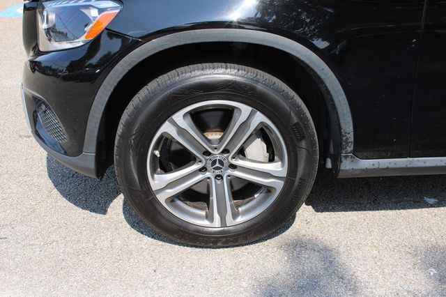 2019 Mercedes-Benz GLC GLC 300 4MATIC SUV - 23045701 - 35