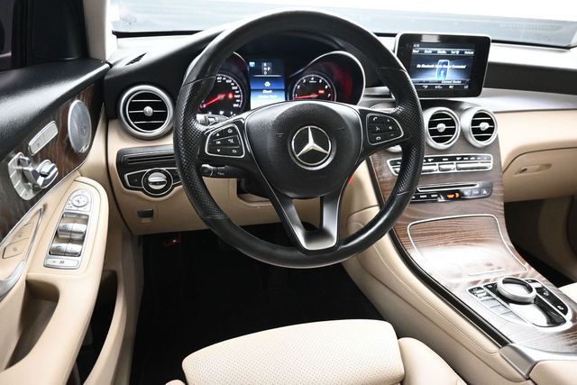 2019 Mercedes-Benz GLC GLC 300 4MATIC SUV - 23050835 - 11