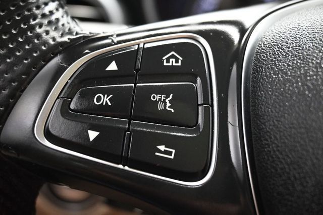 2019 Mercedes-Benz GLC GLC 300 4MATIC SUV - 23050835 - 18