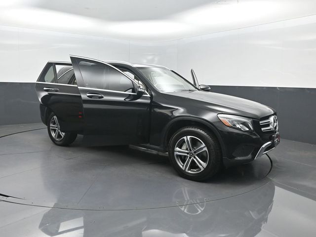 2019 Mercedes-Benz GLC GLC 300 4MATIC SUV - 23050835 - 33