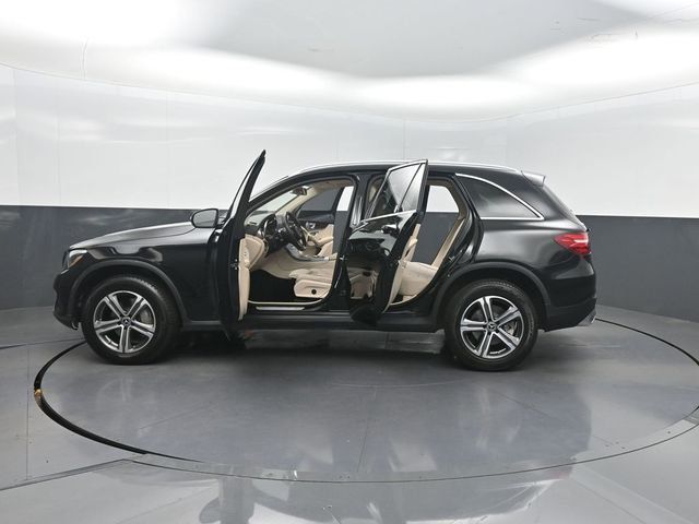 2019 Mercedes-Benz GLC GLC 300 4MATIC SUV - 23050835 - 34