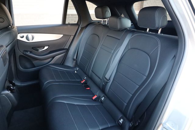 2019 Mercedes-Benz GLC GLC 300 4MATIC SUV - 22932750 - 14