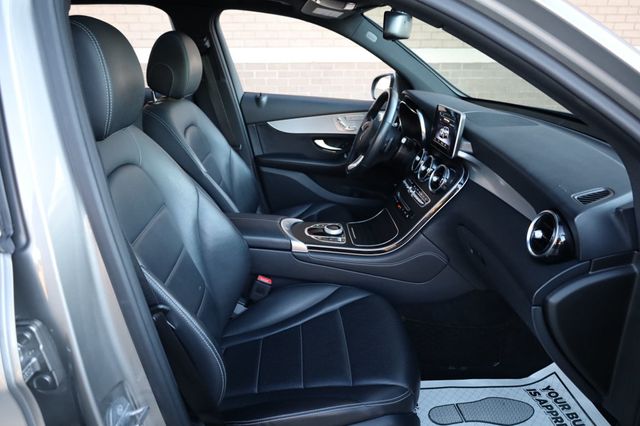 2019 Mercedes-Benz GLC GLC 300 4MATIC SUV - 22932750 - 15