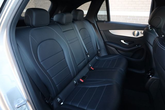 2019 Mercedes-Benz GLC GLC 300 4MATIC SUV - 22932750 - 18