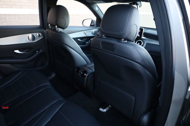 2019 Mercedes-Benz GLC GLC 300 4MATIC SUV - 22932750 - 19