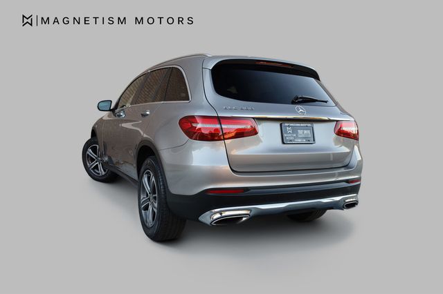 2019 Mercedes-Benz GLC GLC 300 4MATIC SUV - 22932750 - 3