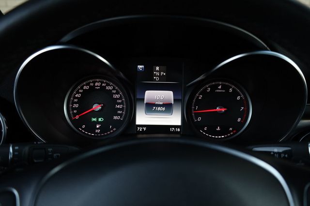 2019 Mercedes-Benz GLC GLC 300 4MATIC SUV - 22932750 - 40